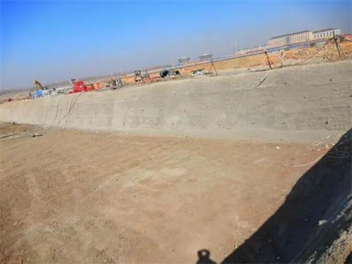 伊犁哈萨克高铁桩基础建设